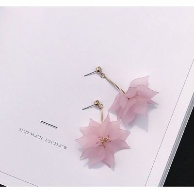 Bông tai hoa giấy