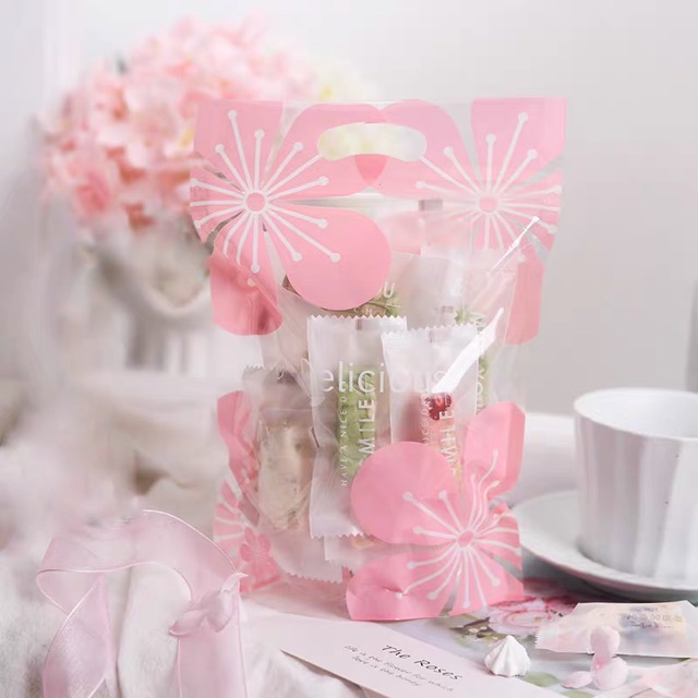 50 túi zip đựng 200-250gam bánh kẹo 15,5x23cm
