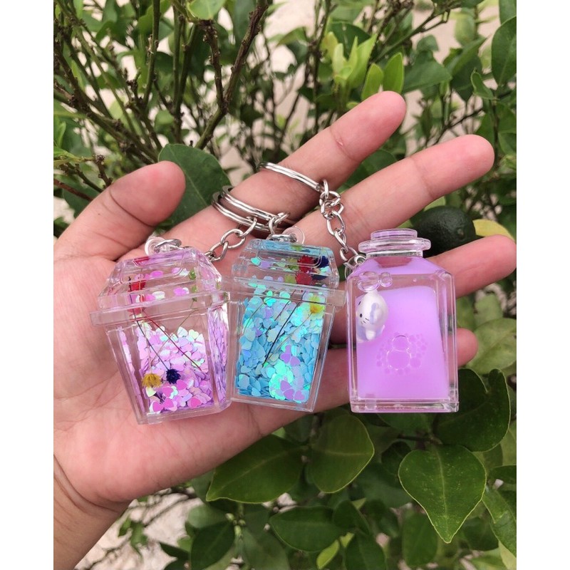 Móc Khoá Nước Hình Thù Dễ Thương  Móc Vàng