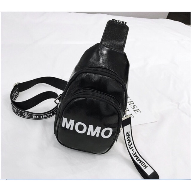 TÚI ĐEO BỤNG MOMO