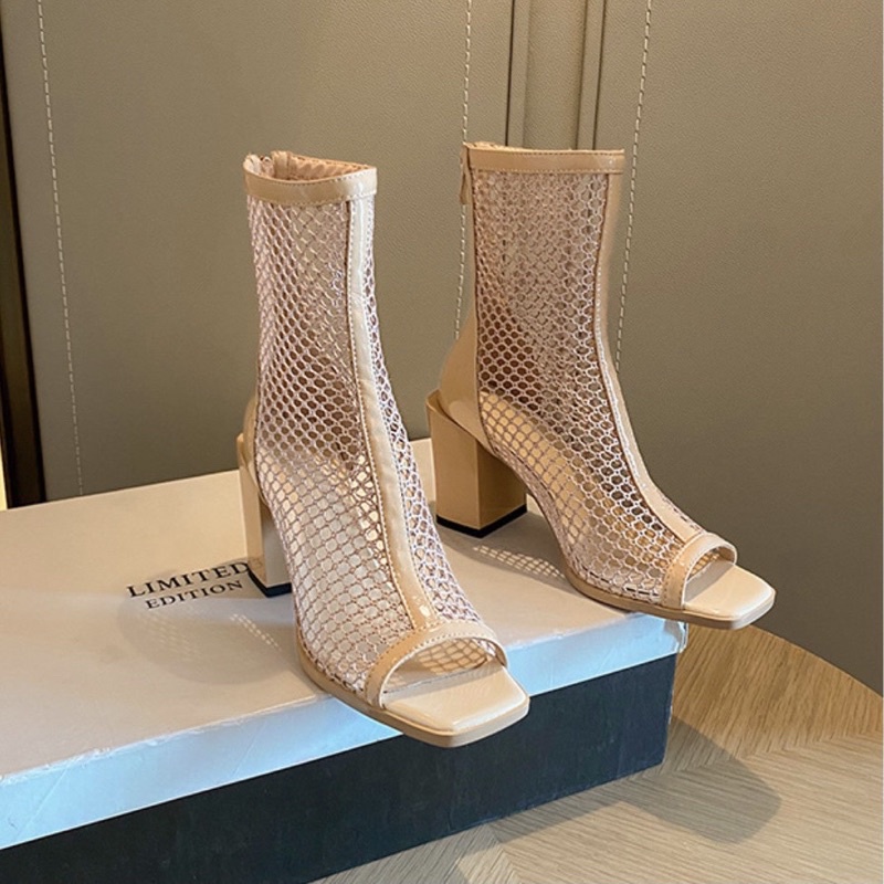 Boost lưới hỡ mũi