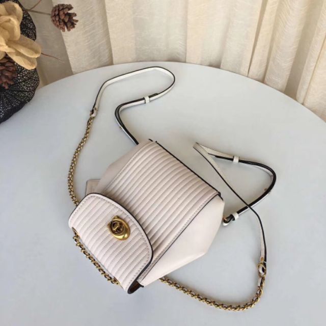 🔥BALO C0ACH MINI TRẮNG quilted🔥
code : F52996