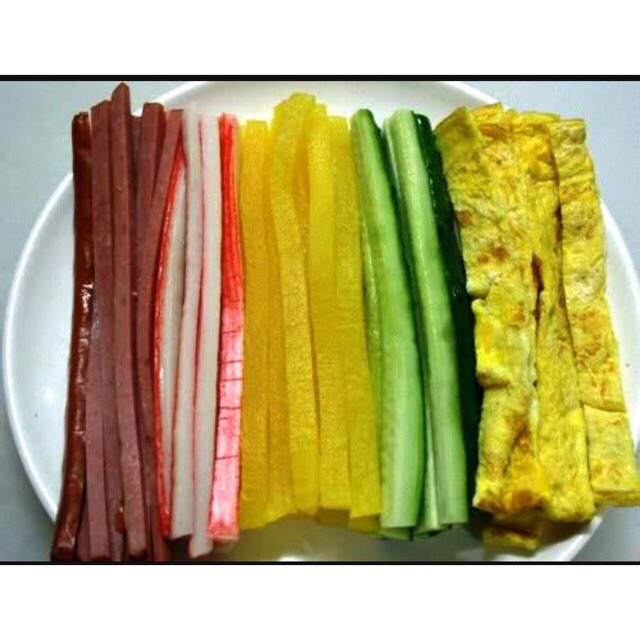 [Mã 77FMCGSALE1 giảm 10% đơn 250K] Củ cải vàng muối Hàn Quốc 400g (dạng sợi) | BigBuy360 - bigbuy360.vn