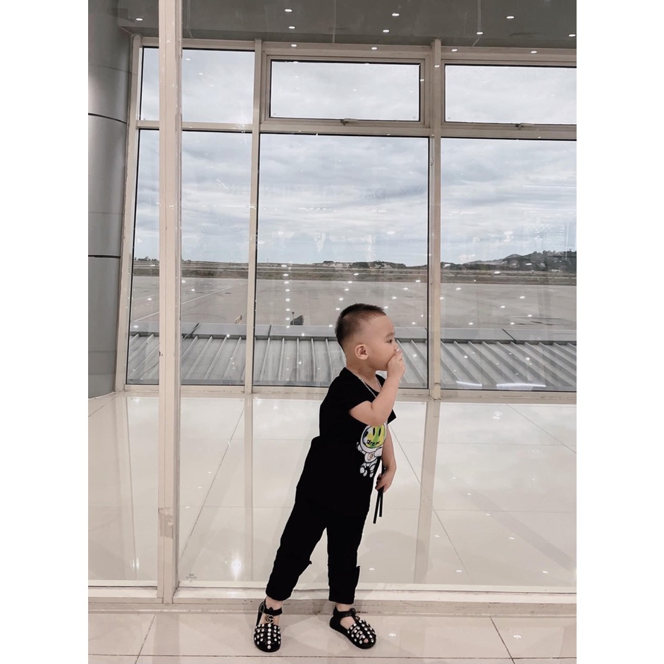 Áo thun tay lỡ, cổ tròn cho bé và gia đình họa tiết D.r.e.w phi hành gia vải cotton mềm mịn, thoáng mát – Sammy_VN