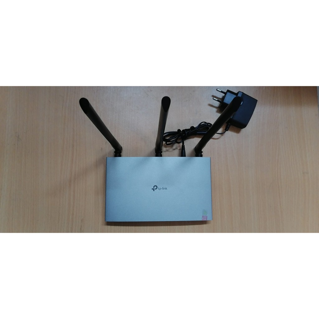 Bộ Phát Wifi TPLINK 945N, 3 Râu,Vỏ Kim Loại , Tốc độ 450Mbps, Hàng Chính Hãng (Cũ)