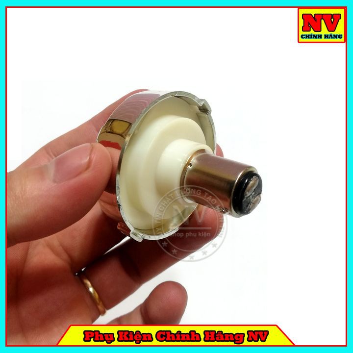 Đèn LED Hậu Gắn Sau Xe Stop Bi Cầu