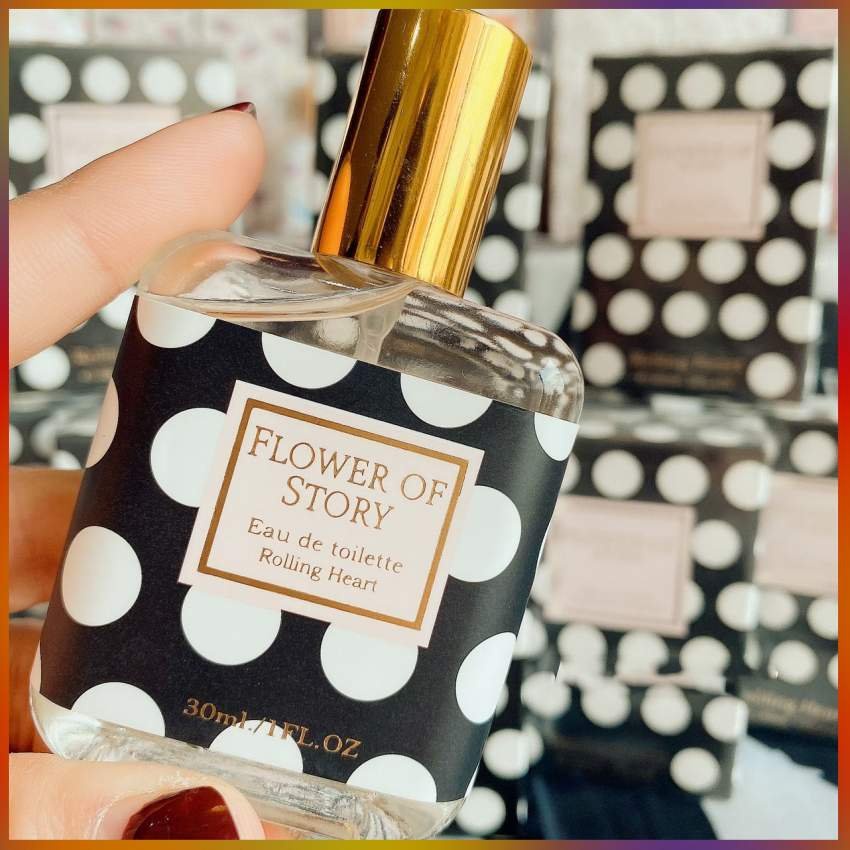 Nước Hoa xịt thơm Flower of story hương RollingHeart 30ml/chai