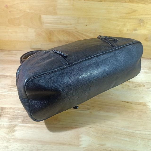 Túi du lịch da thật secondhand  110512