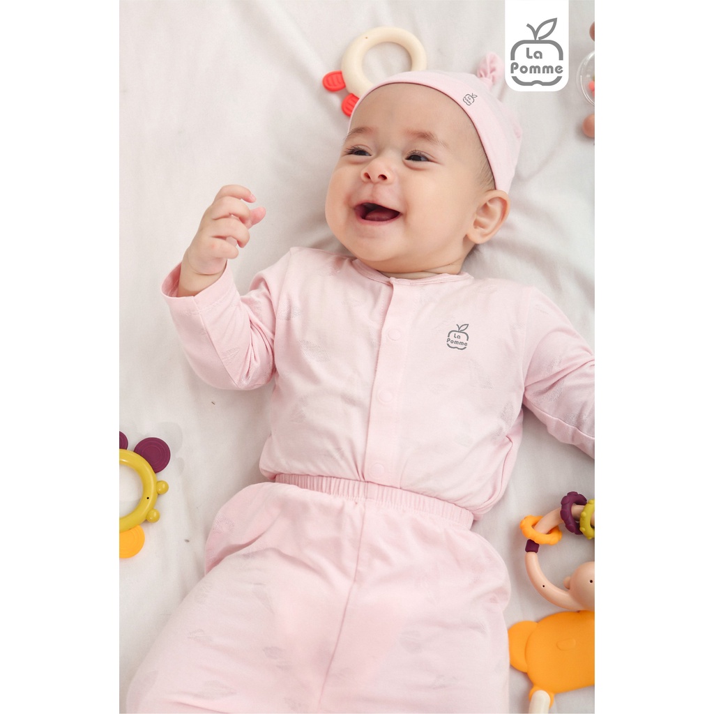 Bộ quần áo sơ sinh La pome bé trai, bé gái dài tay cúc giữa chiếc lá SLS188
