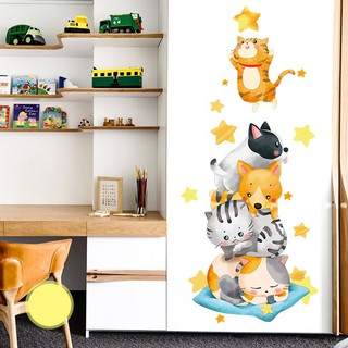 Decal dán tường Mèo hái sao