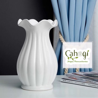 Lọ Hoa Sứ Miệng Bèo 20x10x10