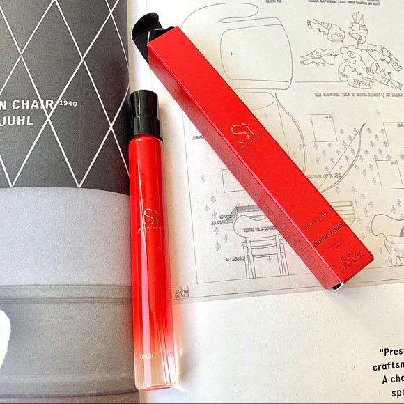 Nước Hoa Mini Giiorgio Armani Sì Box Đẹp 7ml,10ml