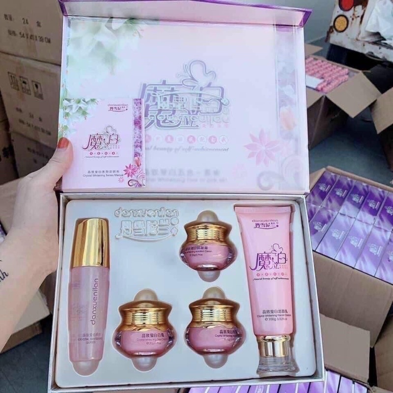Bộ Nám Hoàng Cung Hồng