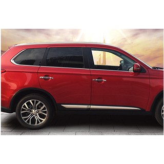Viền chân kính outlander