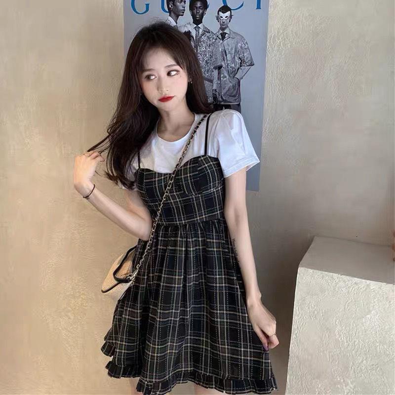 Đầm Hai Dây Nhỏ Ôm Dáng Họa Tiết Hoa Chuông Kiểu Pháp Thời Trang Mùa Hè Mới