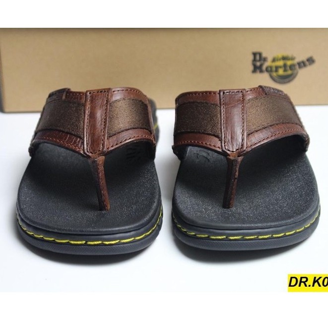 Dép Dr Martens 2020 Chính Hãng Nhập ThaiLand (DR.K05 Nâu)