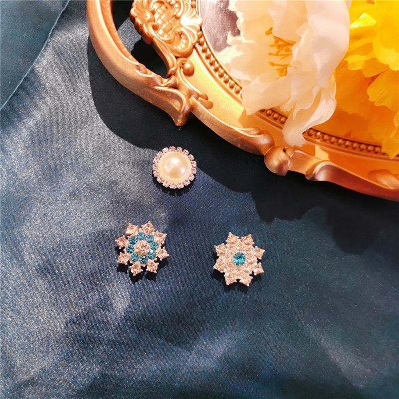 Miếng Dán Đính Đá Lấp Lánh Trang Trí Giày Thể Thao Độc Đáo