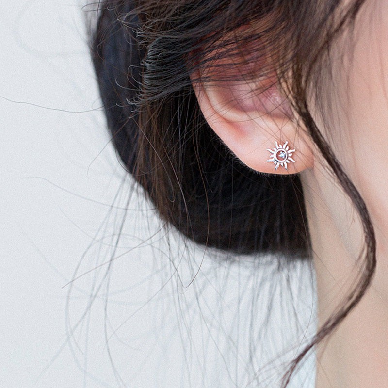 Khuyên tai nữ hình mặt trời phong cách Hàn Quốc Nhật Bản xinh xắn dễ phối đồ