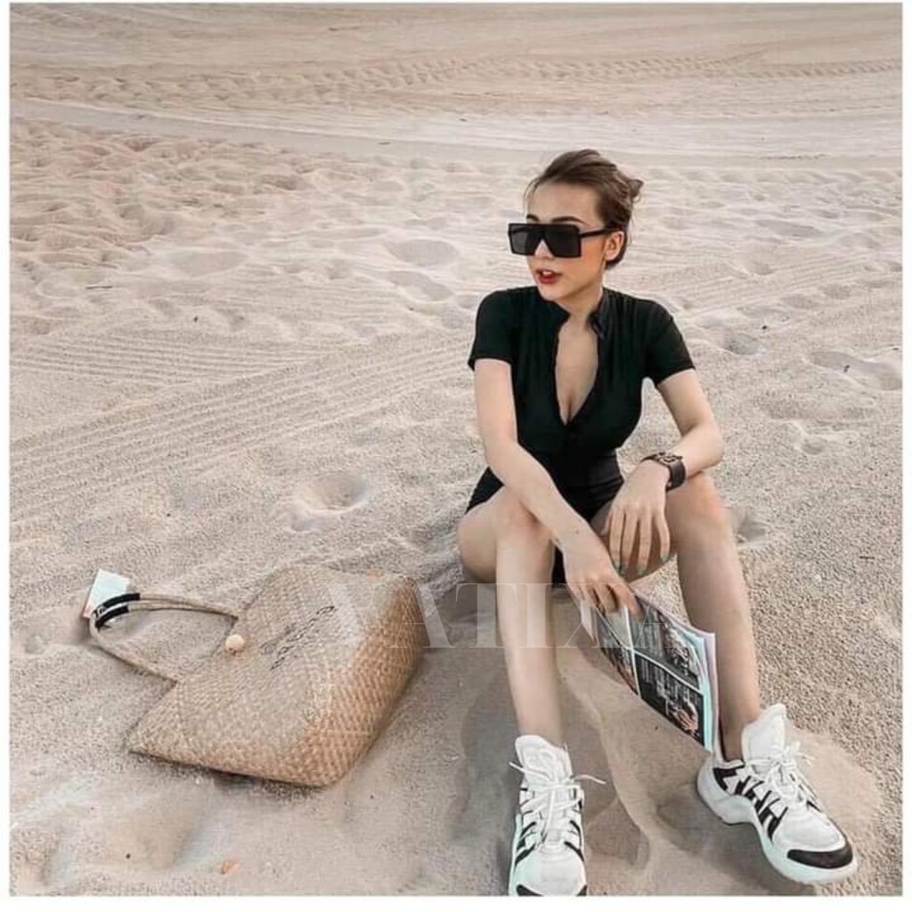 Bikini đồ bơi đi biển một mảnh có tay khoá kéo VATIXA BKN01 | BigBuy360 - bigbuy360.vn