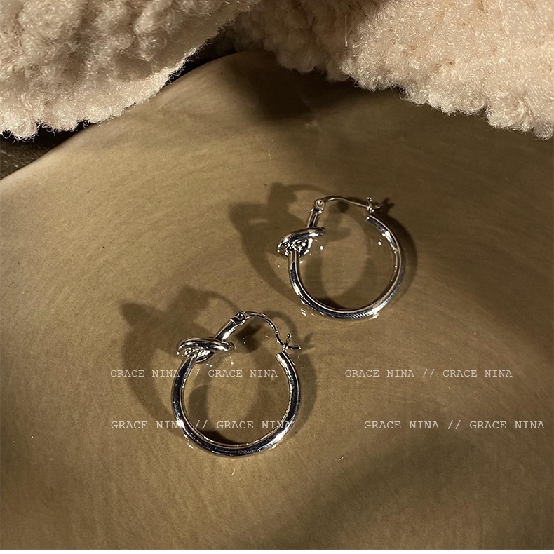 Khuyên Tai Tròn Thắt Nút Thời Trang Xu Hướng Đường Phố Mới