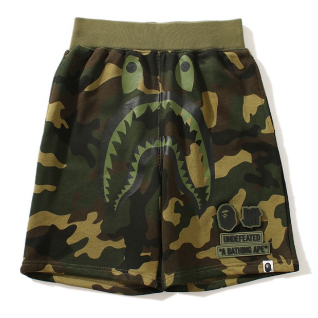Quần Short BAPE X Undefeated Ape Đi Biển Hình Đầu Cá Mập Mới Cho Nam Và Nữ