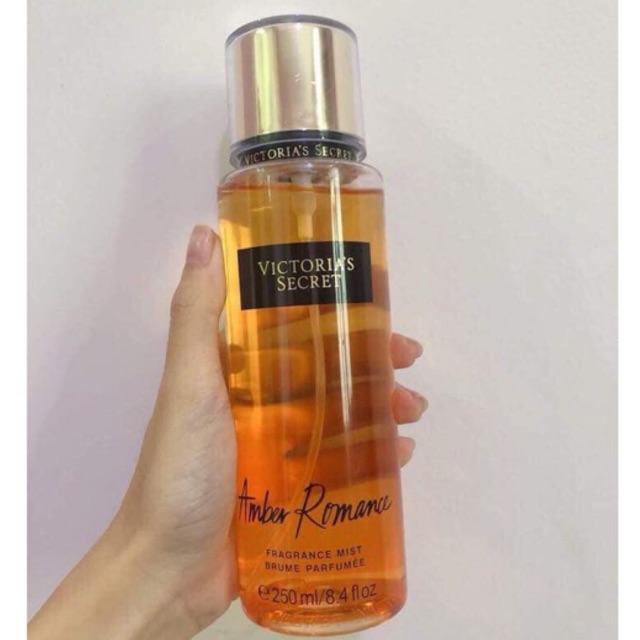 Follow Shop 25/03 Xịt thơm toàn thân Victoria's Secret Amber Romance 250 ml