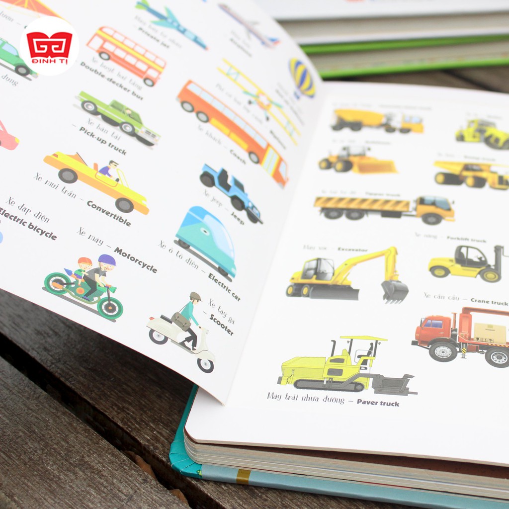 SÁCH - Lật mở khám phá - First 100 Trucks and things that go - 100 từ đầu tiên về các phương tiện giao thông