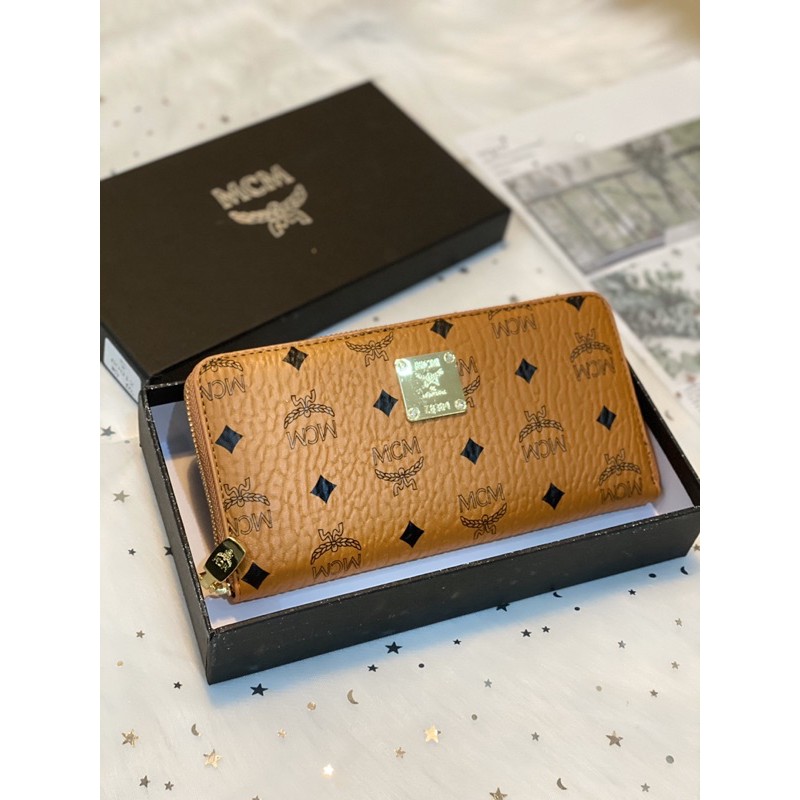 Ví MGM dáng dài, dáng ngắn fullbox, logo đầy đủ | BigBuy360 - bigbuy360.vn