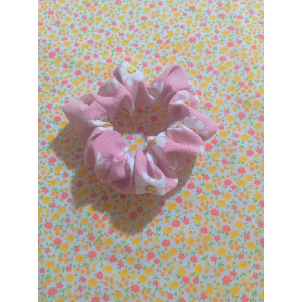 Dây buộc tóc scrunchies