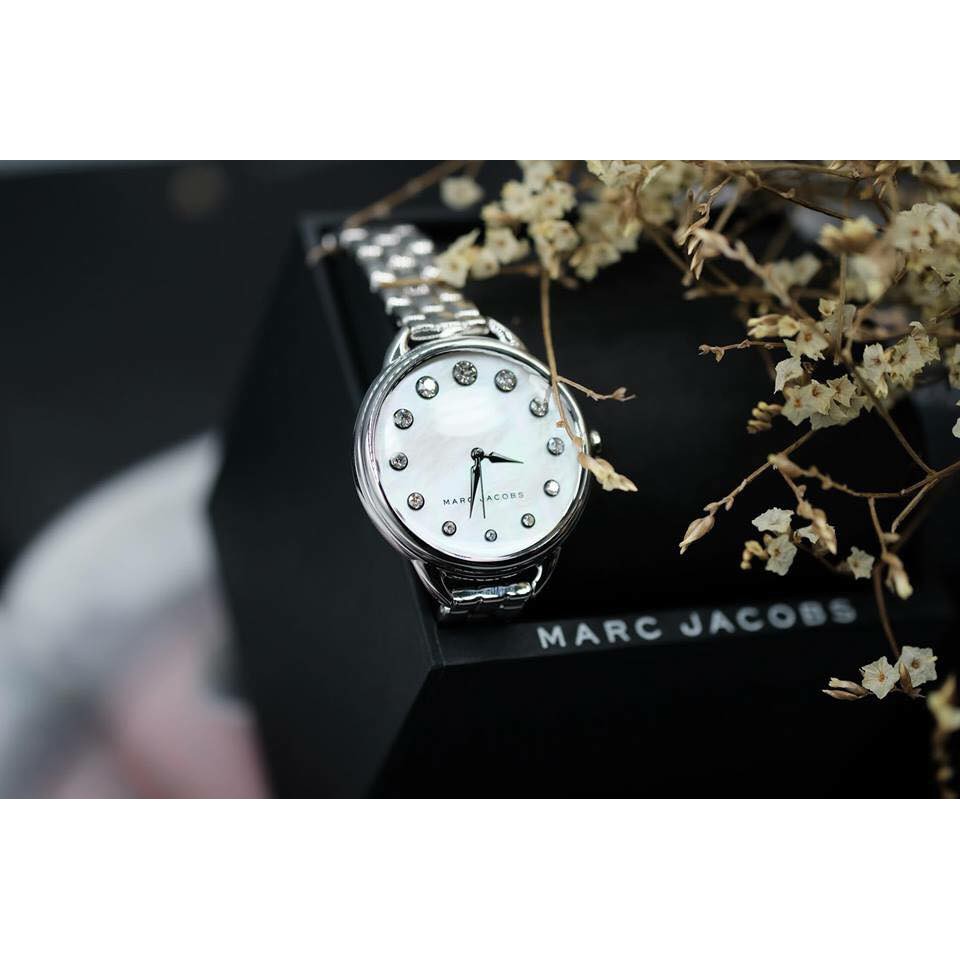Đồng Hồ Nữ Marc Jacobs Betty Stainless-Steel Three-Hand MJ3508