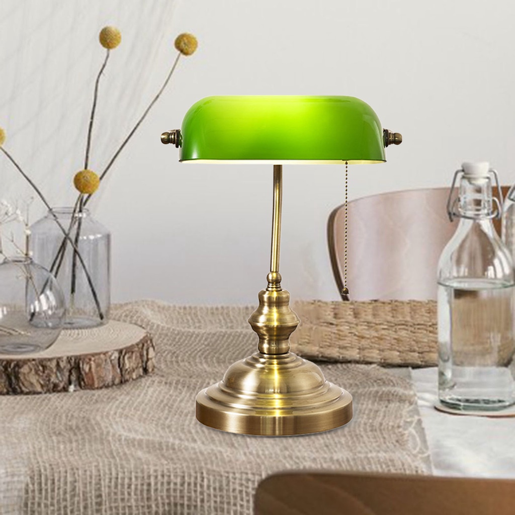 Đèn bàn làm việc/ bàn cạnh giường có phích cắm phong cách vintage