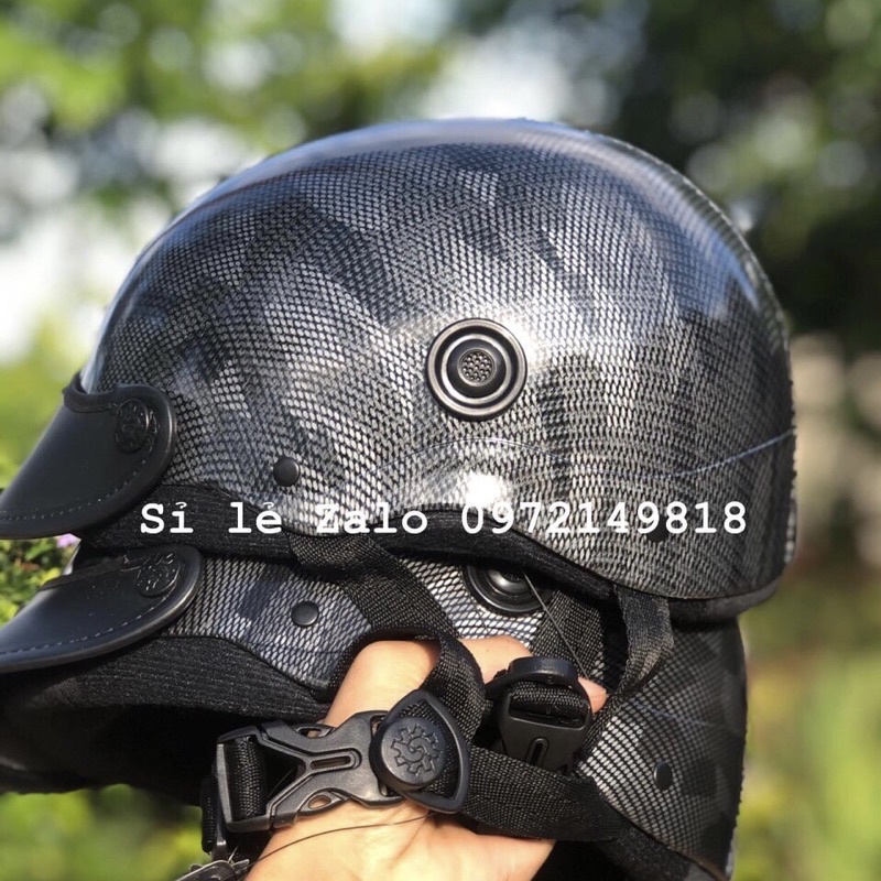 Nón bảo hiểm nhúng carbon thủ công sắc nét - mũ bảo hiểm cacbon logo tem mac chuẩn đẹp