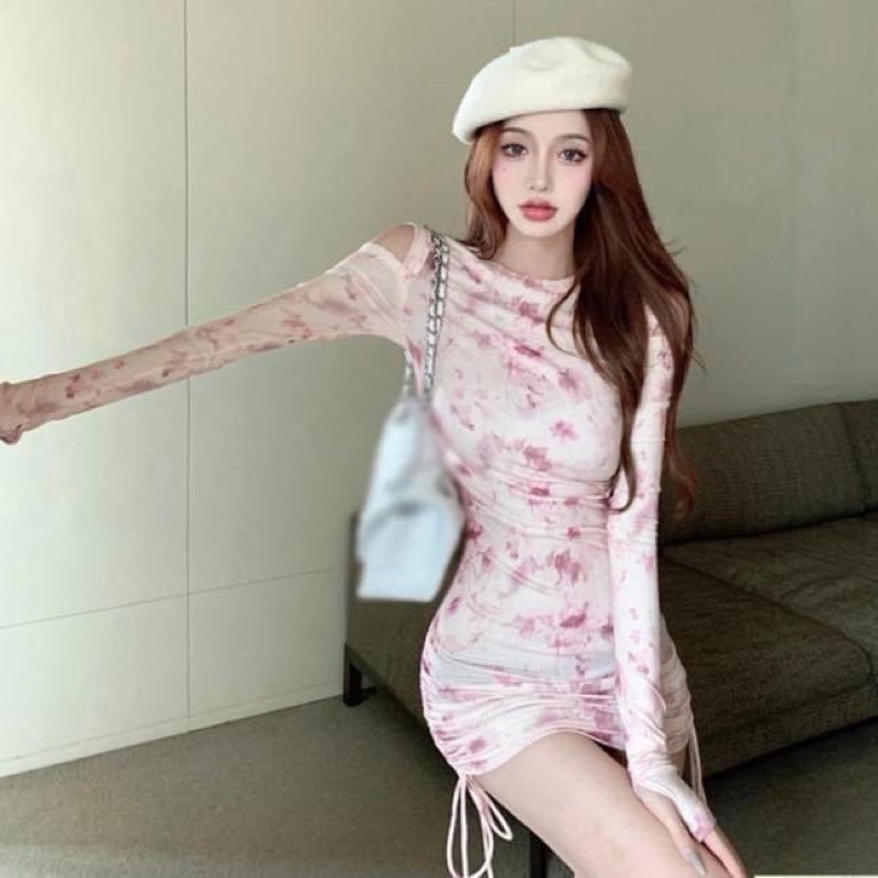 Đầm ngắn ôm sát body tay dài cut out khoét vai dây rút loang màu tie-dye - Order taobao quảng châu