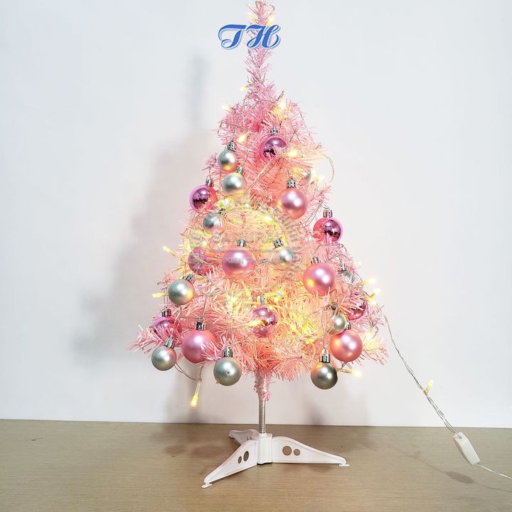 Cây thông noel để bàn mini 60cm màu hồng kèm quả châu, dây đèn led trang trí phòng ngủ phòng khách siêu xinh