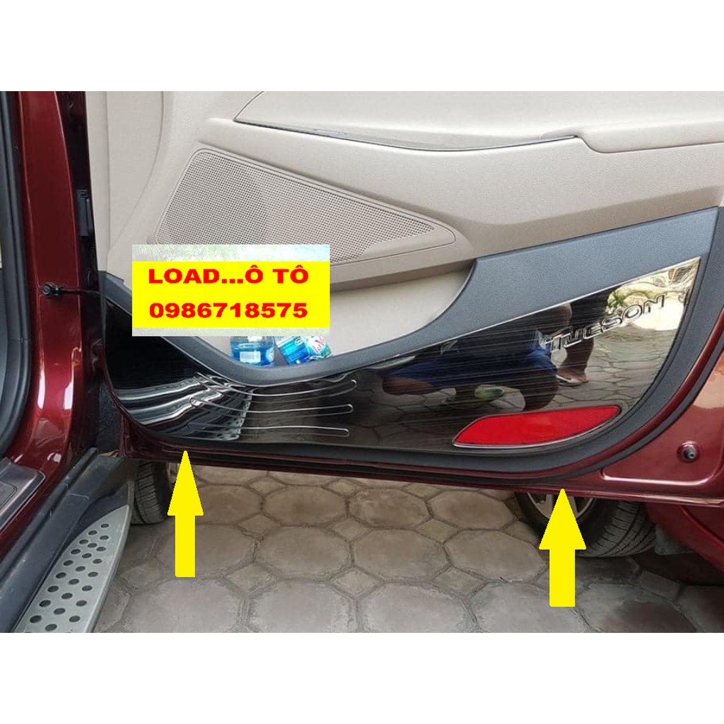 Ốp Tapli Cánh Cửa Xe Huyndai Tucson 2018-2021 Vân Titan Cao Cấp