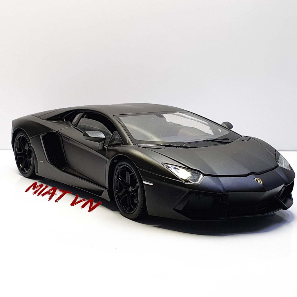 Lamborghini 1 24
