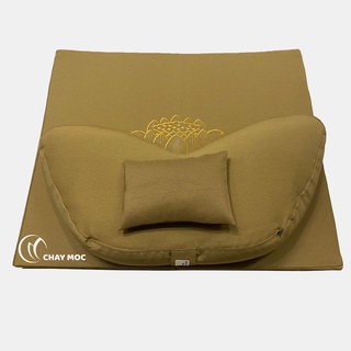 Bộ bồ đoàn ngồi thiền chữ V ruột vỏ đậu xanh, toạ cụ gập thêu sen vải pho (Vàng)