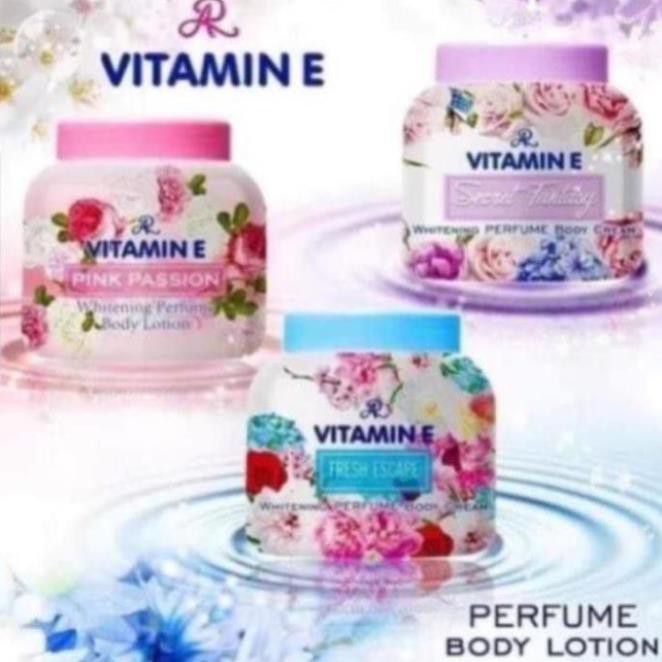 🌸Kem Aron Vitamin E hương nước hoa dưỡng da cấp ẩm chống nứt nẻ Thái lan 200g