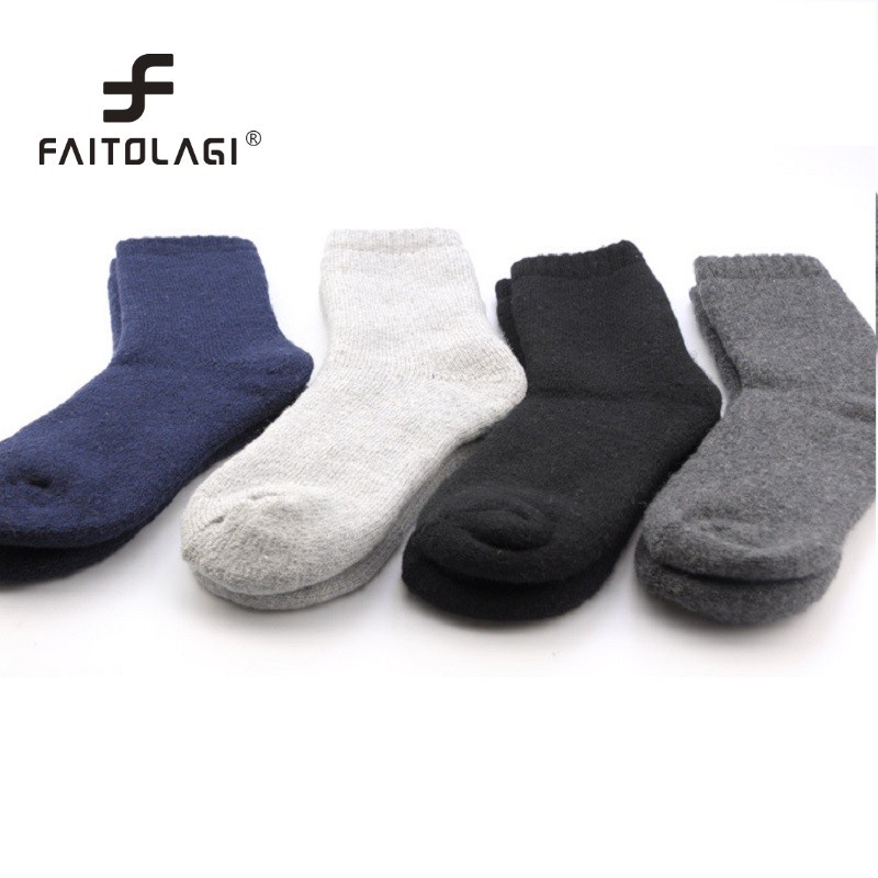 Đôi vớ ngắn giữ ấm chân dễ thương cá tính dành cho nữ