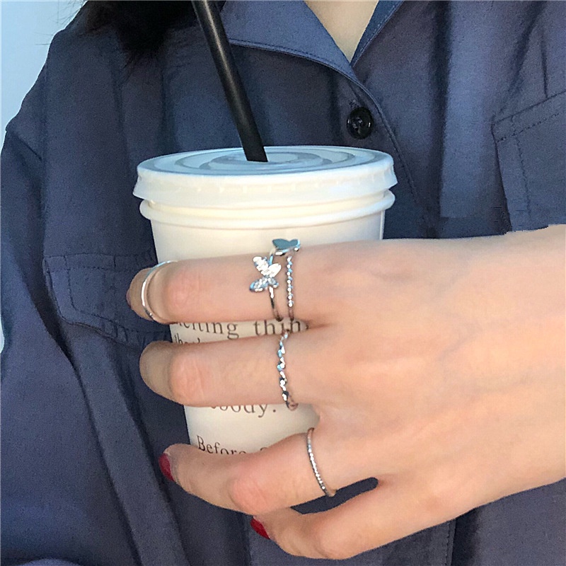 Bộ 4 Nhẫn Mở Hình Bướm Đơn Giản Thời Trang Cho Nữ