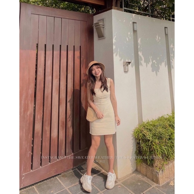 [Ảnh thật/Video]Váy hai dây chun sau thiết kế bản to Tây Âu