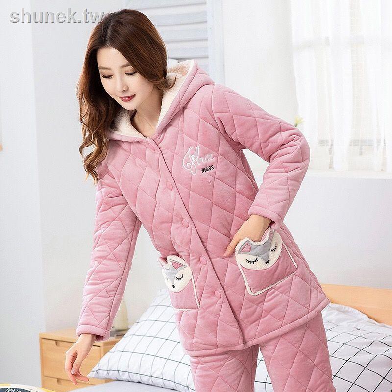 Bộ Đồ Ngủ Dáng Dài Bằng Nhung Ba Lớp Thời Trang Mùa Đông Ấm Áp Dành Cho Nữ | BigBuy360 - bigbuy360.vn