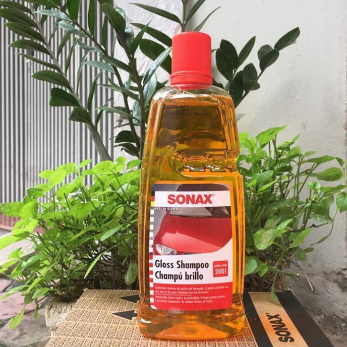 Sản Phẩm Nước rửa xe ô tô đậm đặc Sonax 314300 .