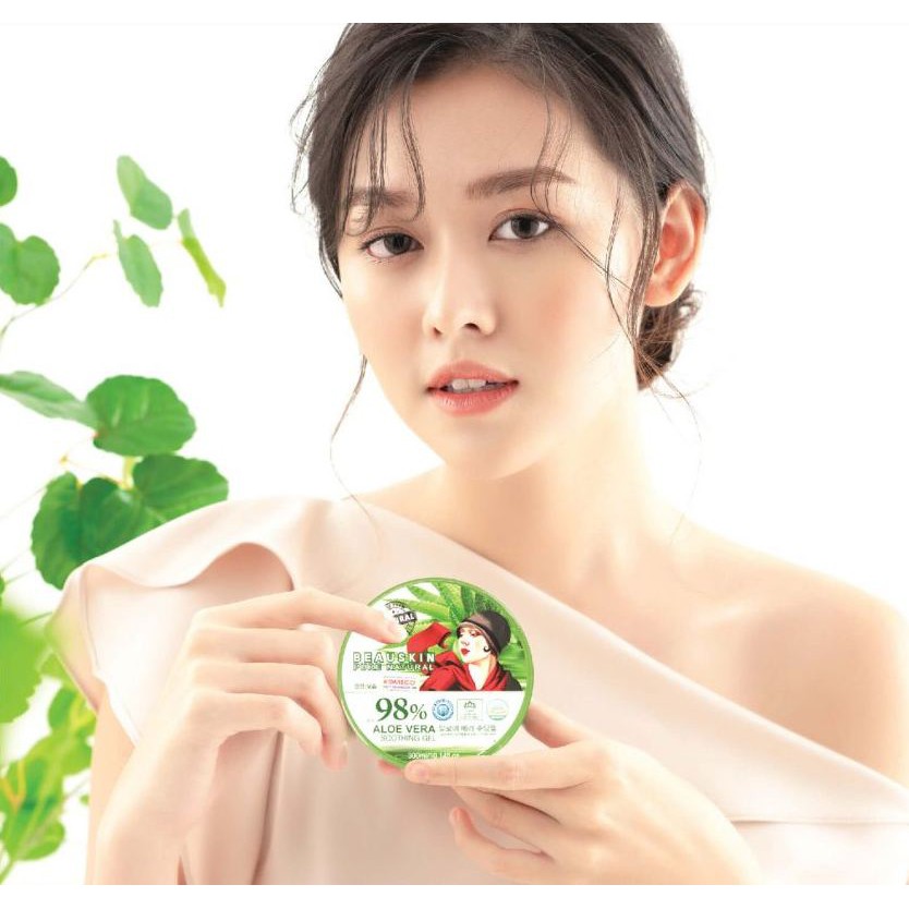 Kem dưỡng da lô hội Aloe Vera Soothing Gel Beauskin  Hàn quốc 300ml/ Hộp Và 1 gói tẩy da chết Apple Beauskin 3ml/gói