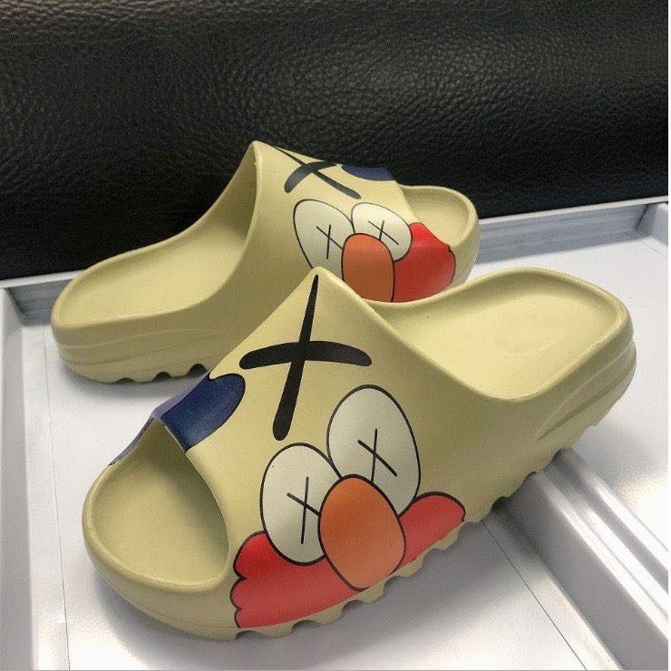 Dép bánh mì quai ngang nhiều hình