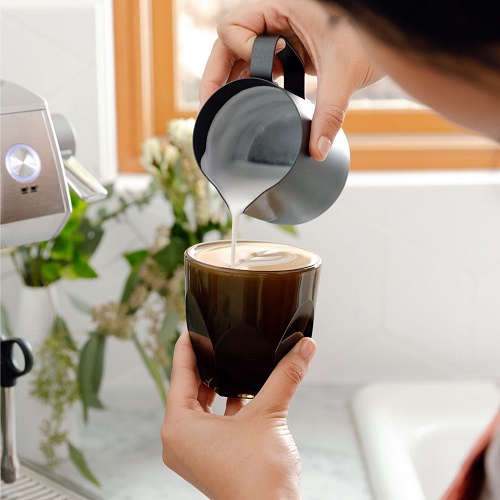 Volcano Ly Cappuccino NotNeutral VERO thủy tinh 180ml