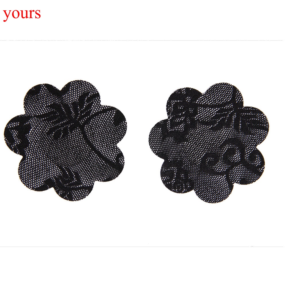 Miếng dán ngực bằng ren hình trái tim màu đen cho nữ