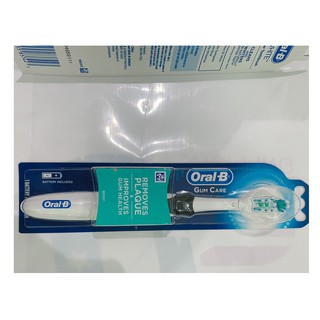 Bàn chải pin Oral B 3D White