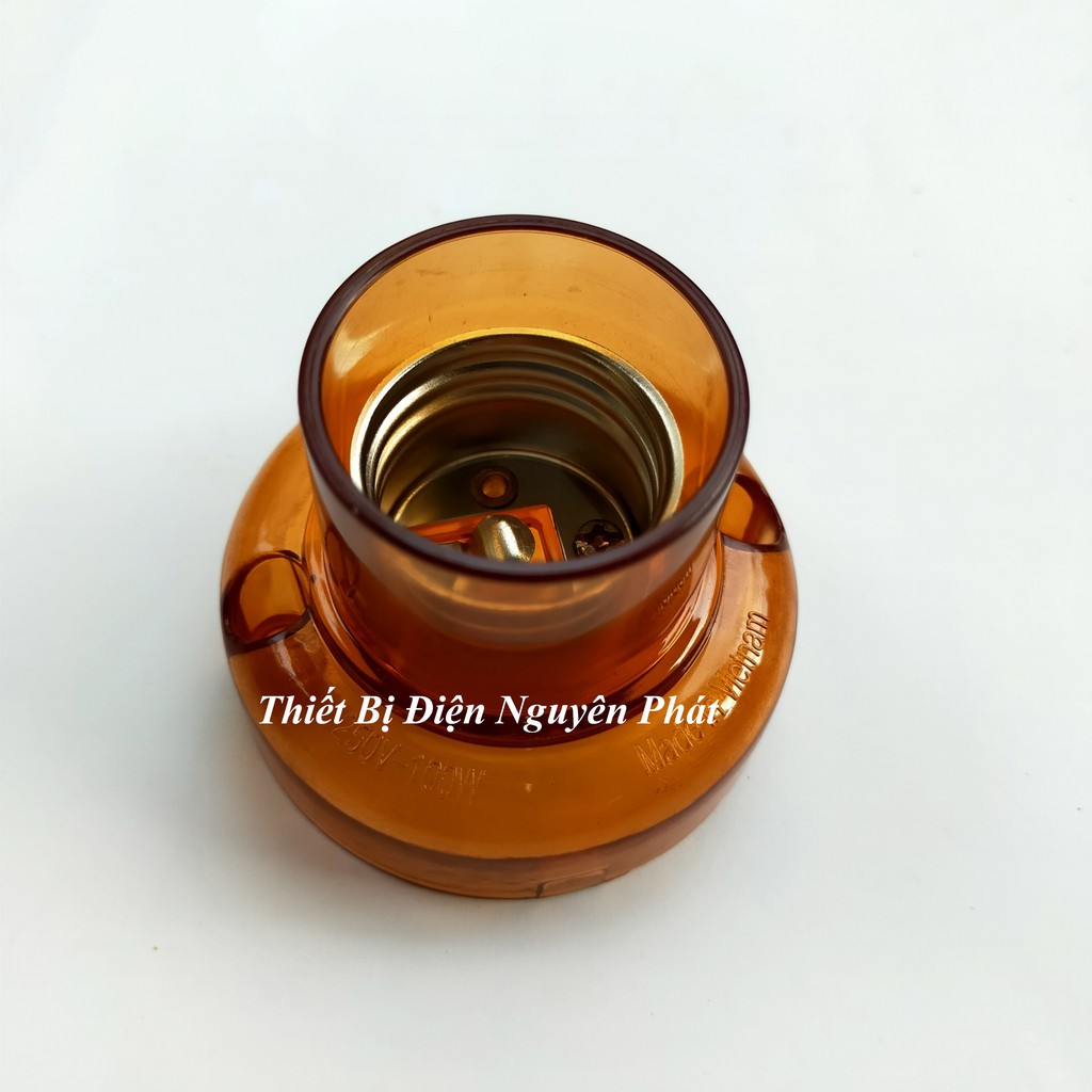 Đuôi Đèn Xoáy Treo E27