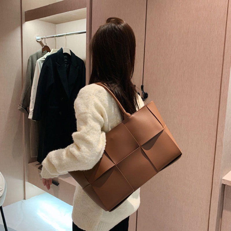 Túi Xách Cỡ Lớn Kiểu Dây Bện Thời Trang Cho Nữ